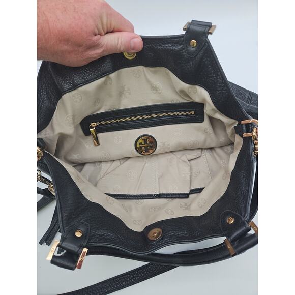 TORY BURCH Dakota Shoulder Bag Hobo Satchel Magnetic Fringe 22 x 17 - Picture 13 of 16